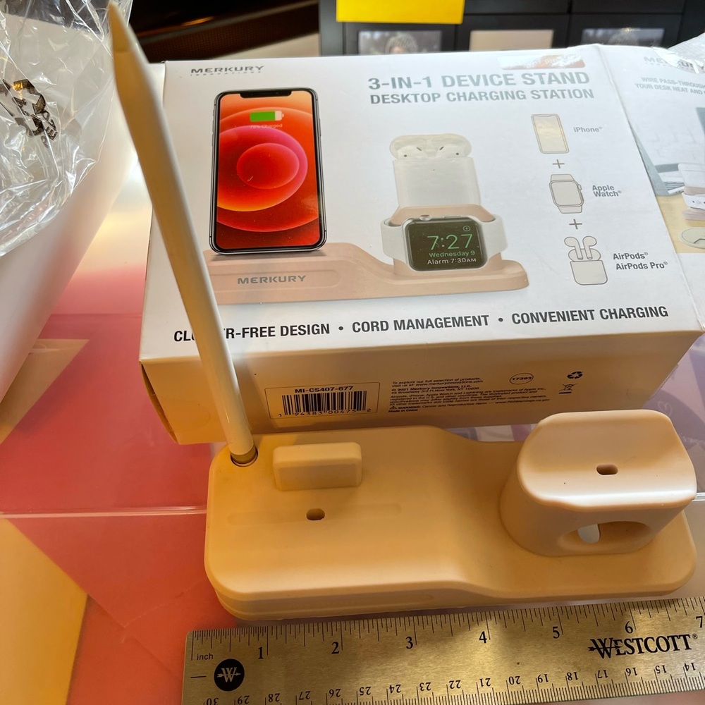 Merkury Innovations 3-n-1 Device stand Light Pink NWOT
